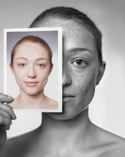 Pourquoi porter de la crème solaire toute l'année est essentiel pour votre peau